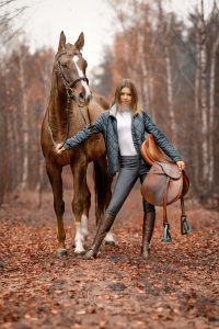 Sesja zdjęciowa konna Piła. sport jeździeckie. Koń sportowy