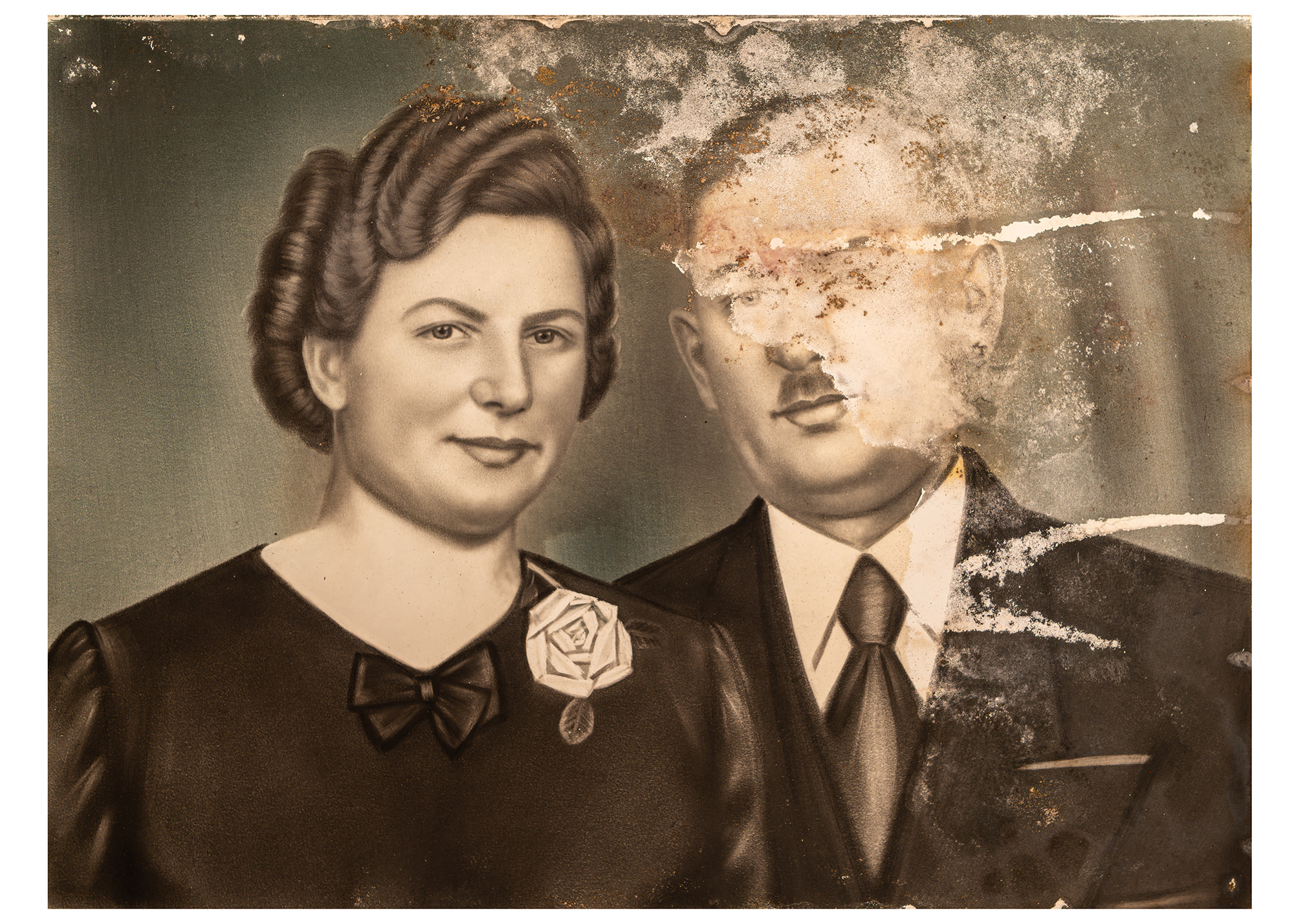 Reprodukcja starych zdjęć, Renowacja starych zdjęć, Naprawa fotografi pożółkłej i zniszczonej w Pile